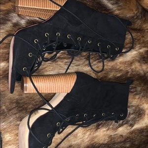 Black boot heels lace up